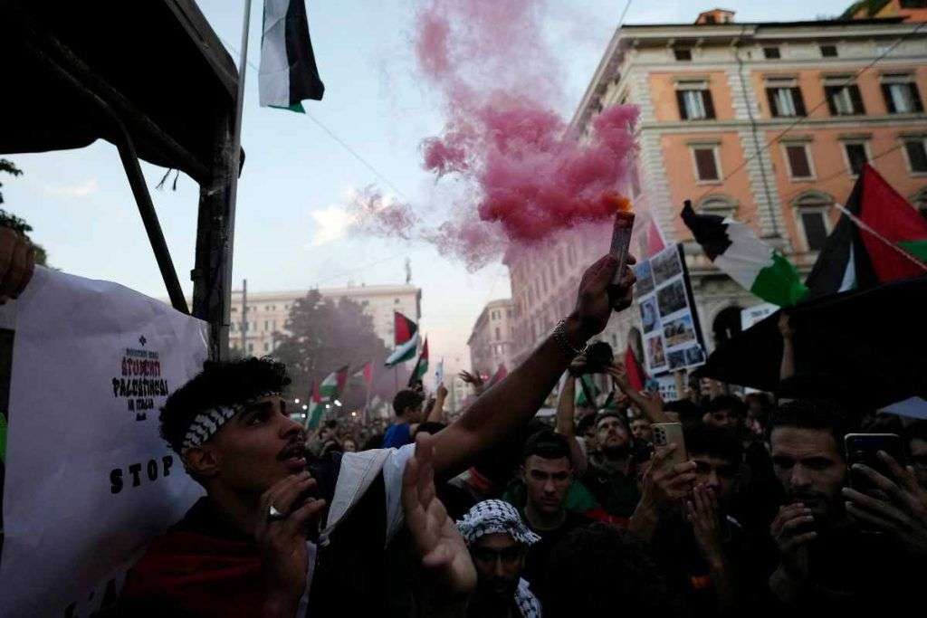Roma in piazza per la Palestina